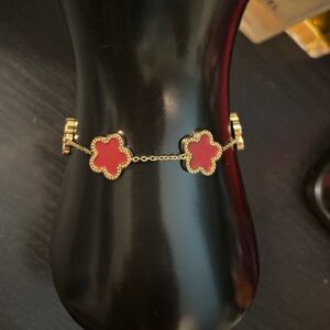 18 KGP clover bracelet